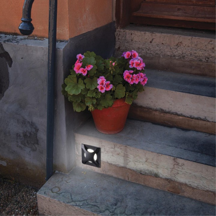 Встраиваемый светильник novotech scala 358093