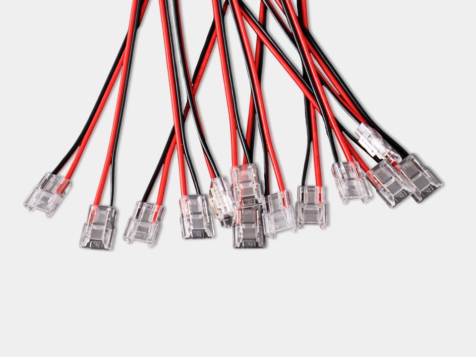 Соединитель с проводом универсальный swg  00-00040841