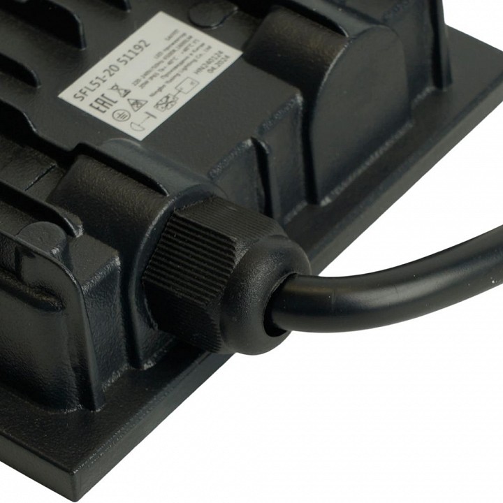 Настенно-потолочный прожектор feron saffit sfl51-20 51192