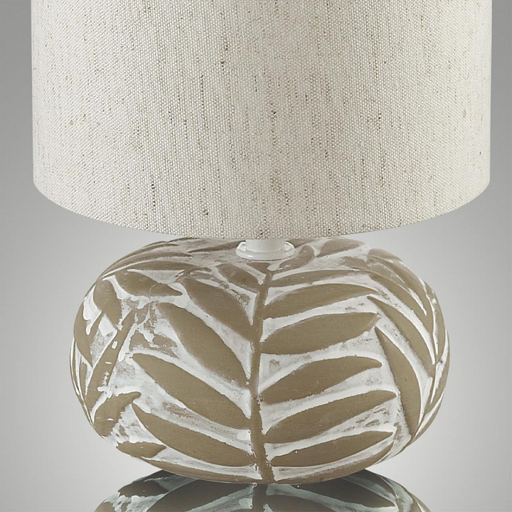 Настольная лампа декоративная lumion ramora 8135/1т