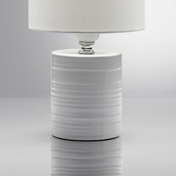 Настольная лампа декоративная lumion tuala 8144/1т