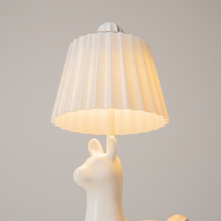 Настольная лампа декоративная maytoni senor alpaca mod377tl-l5w3k