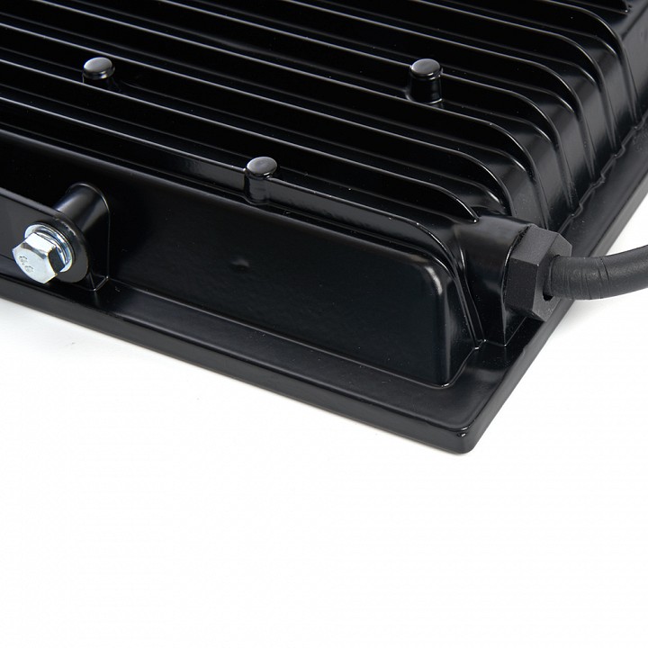 Настенно-потолочный прожектор feron saffit sfl90-100 55230