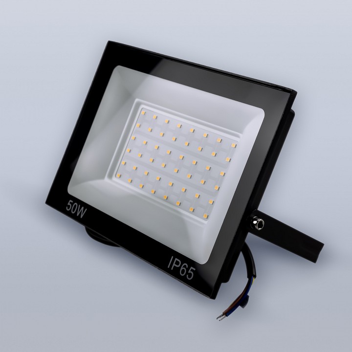 Настенно-потолочный прожектор eleganz  1208