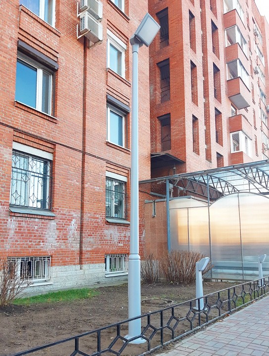 Фонарный столб fumagalli giorgio 4p2.372.g10.lyf1r