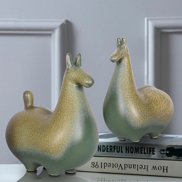 Набор из 2 статуэток loft it horse 10283 green (2 pcs)
