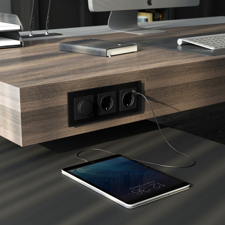 Рамка на 3 поста werkel senso (черный, Стекло soft-touch) w0033108